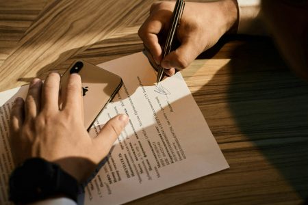 Requalification en marchand de biens : le risque méconnu des SCI à l'IR